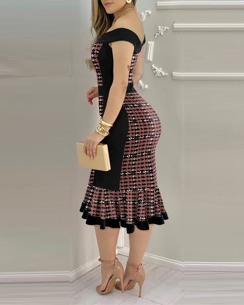 Colorblock Off-Shoulder Ruffle Dress