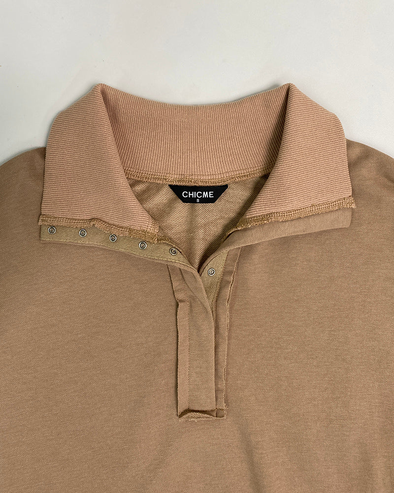 Snap-Button Drop-Shoulder Slit Sweatshirt